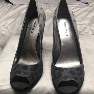 Women’s Heels